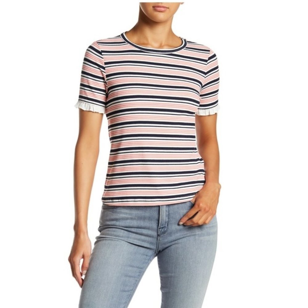 🎁 Ro & De Ribbed Mini Ruffle Tee